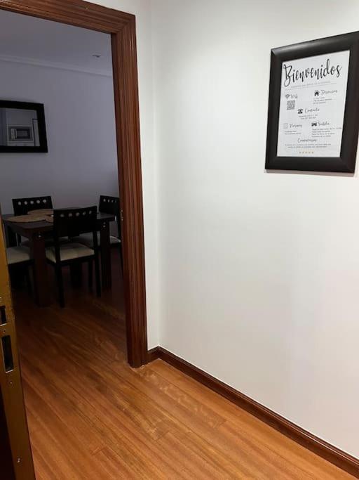 Piso Acogedor Y Centrico Appartement Santoña Buitenkant foto