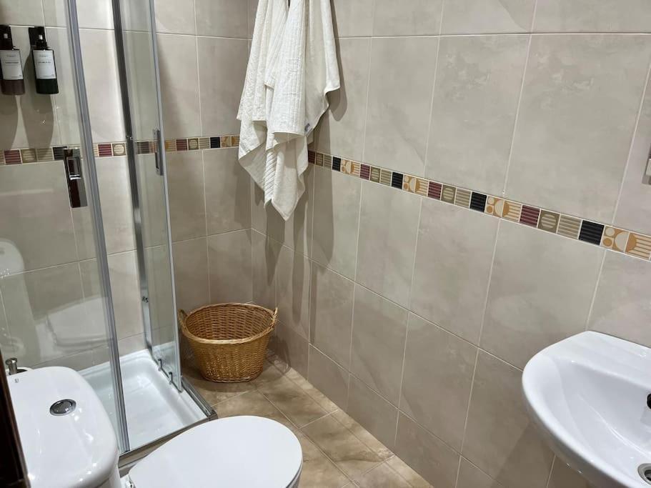 Piso Acogedor Y Centrico Appartement Santoña Buitenkant foto